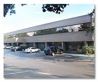 Image of the outside of the office building at Bloomfield Hills
